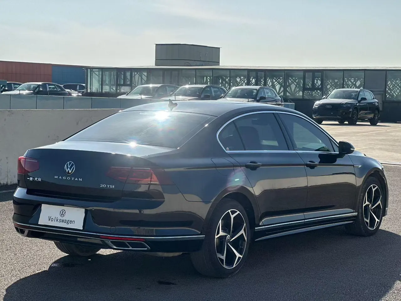 Volkswagen 2024 Magotan 2.0TSI 330TSI 2 million luxury automatic gear 6