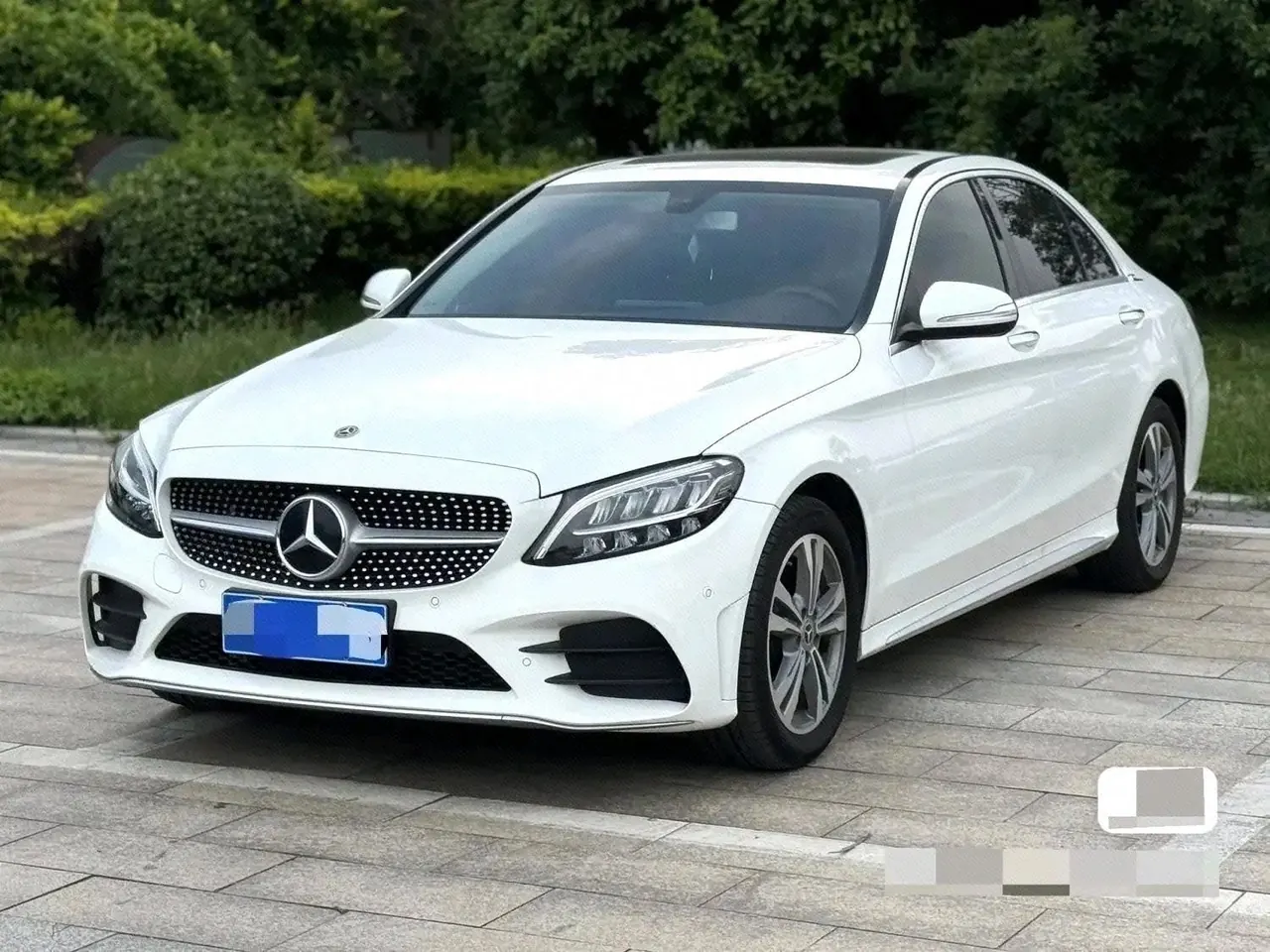 打开图片灯箱:Mercedes Benz Class C 2020 C 200 L 1.5T Fashion (Modified) Automatic Gear