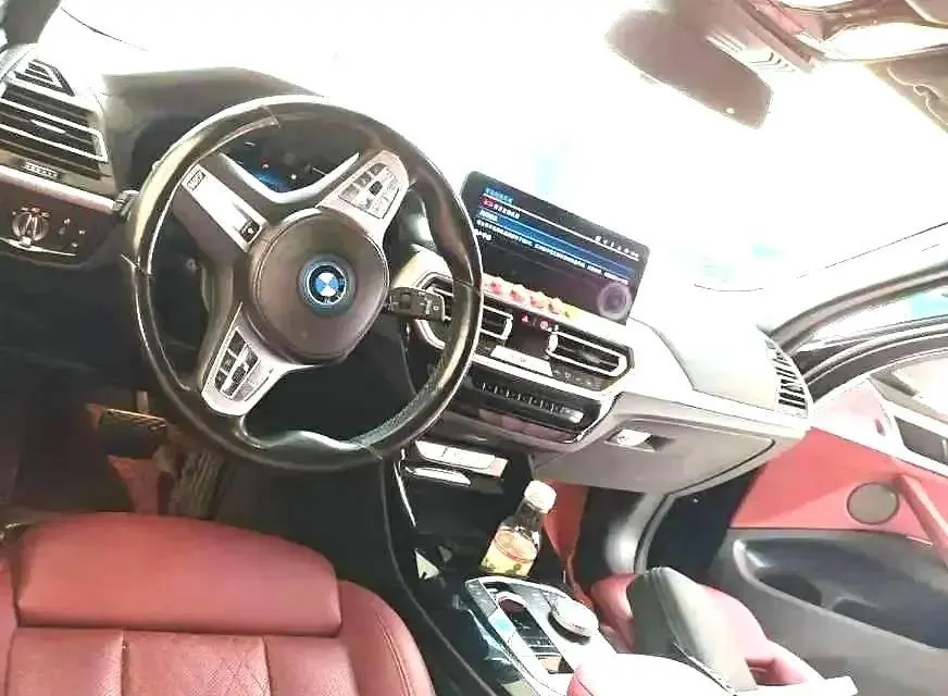 BMW 2024 iX3 Creat Collar Automatic 7