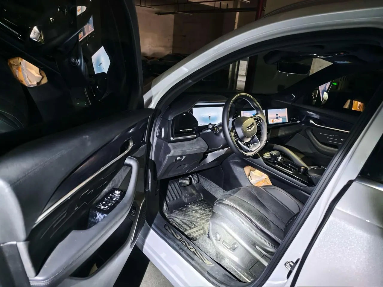 Geely 2024 XingyueL (Monjaro) 2.0TD High Power Two-Drive Enovate Edition Automatic Transmission 2