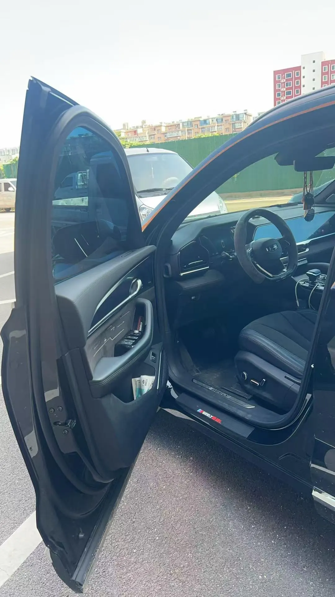 Geely 2024 XingyueL (Monjaro) 2.0TD High Power Two-Drive Enovate Edition Automatic Transmission 8