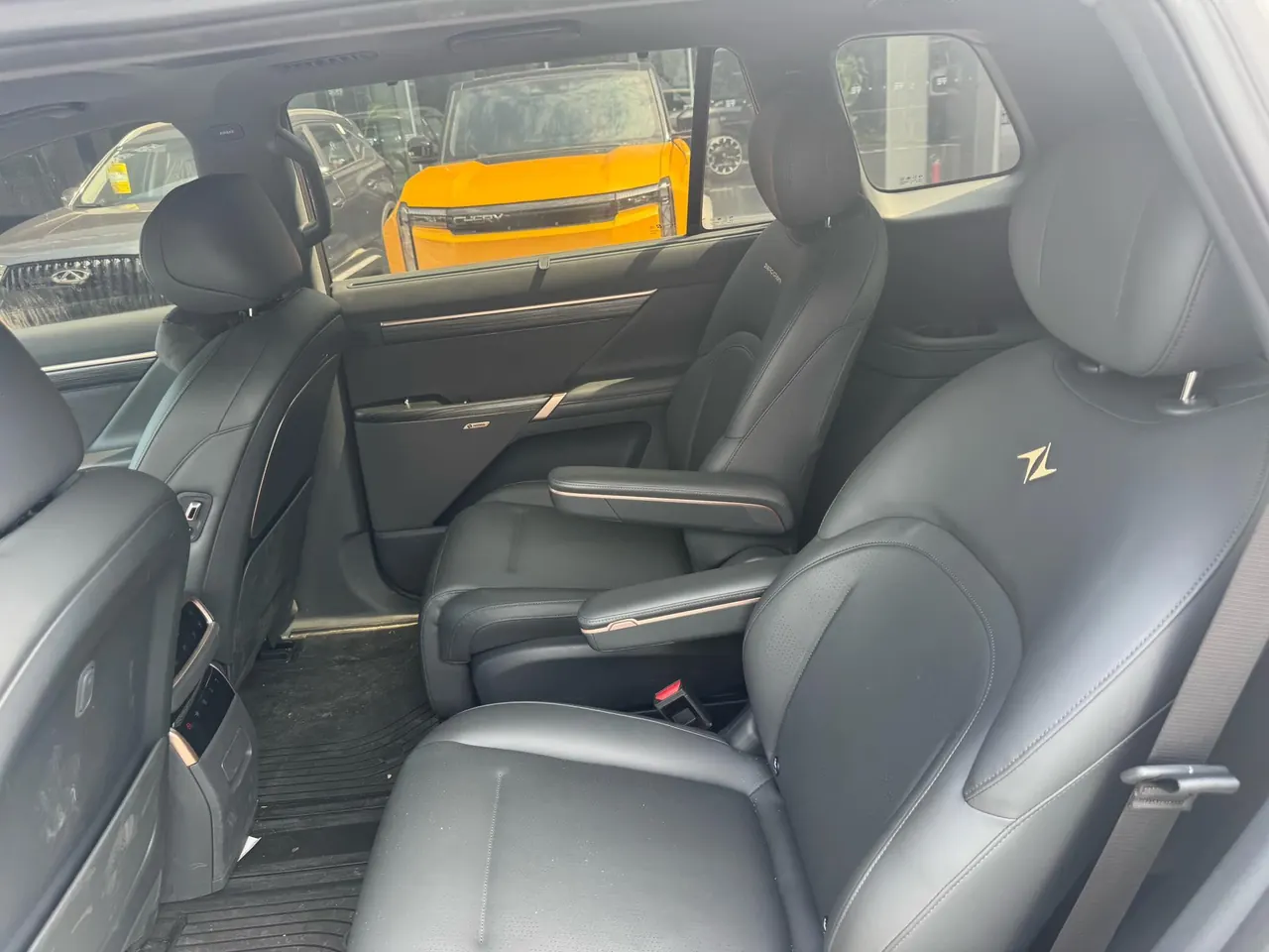 Yi Pai 2024 E π 008 210Max Range-extended Automatic Gear 10