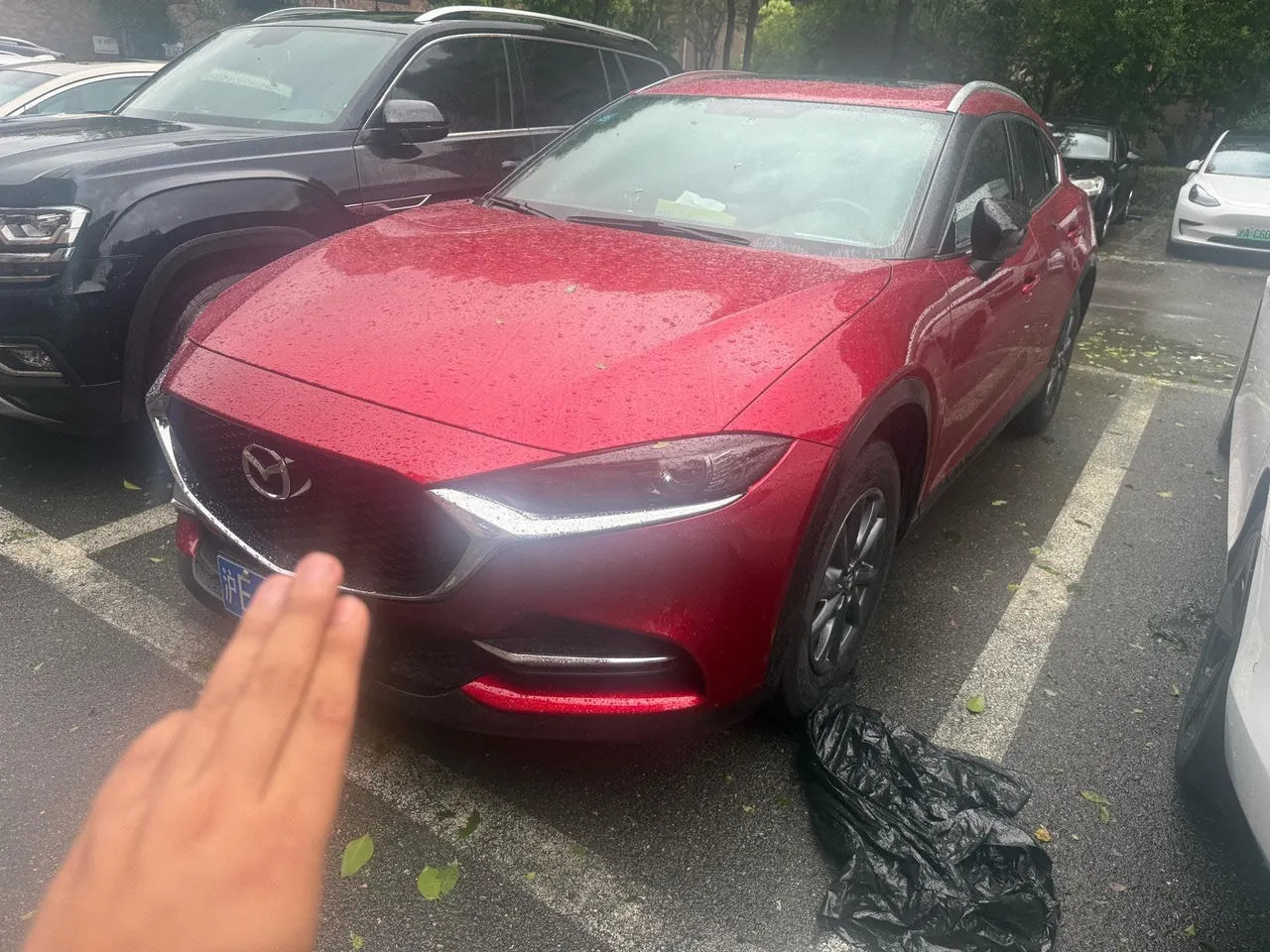 Open image lightbox: Mazda 2020 CX-4 100.00g Drive Blue Sky Grade Edition Automatic Gear