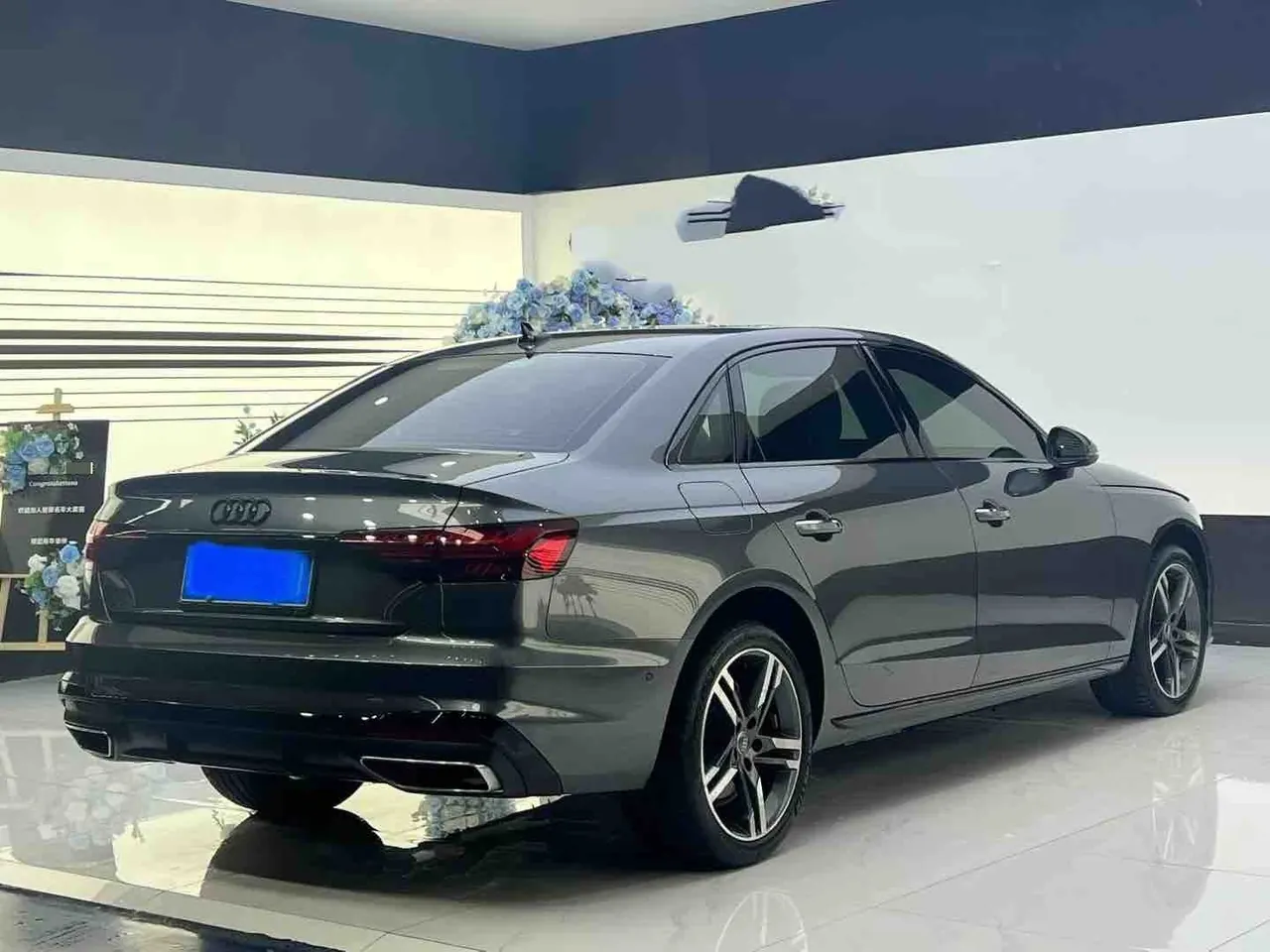 Audi 2022 A4L 2.0TFSI 40TFSI Deluxe Dynamic Automatic 8