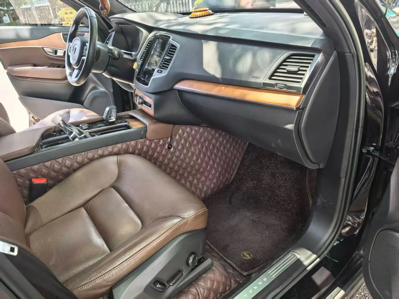 Volvo XC90 (Imported) 2022 XC90 48V 2.0T B5 Zhixing Deluxe Edition 5-seat Automatic Gear 4