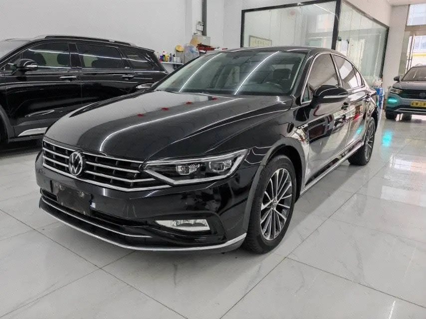 Open image lightbox: Volkswagen 2020 Magotan 2.0TSI 330TSI luxury automatic transmission