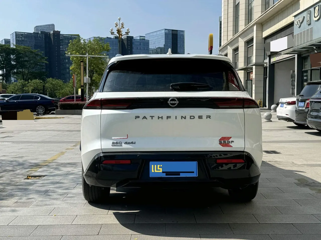Nissan 2024 Tanlu 2.0T 380VC-TURBO 4-wheel drive Zhizun Edition 6-seat automatic gear 5