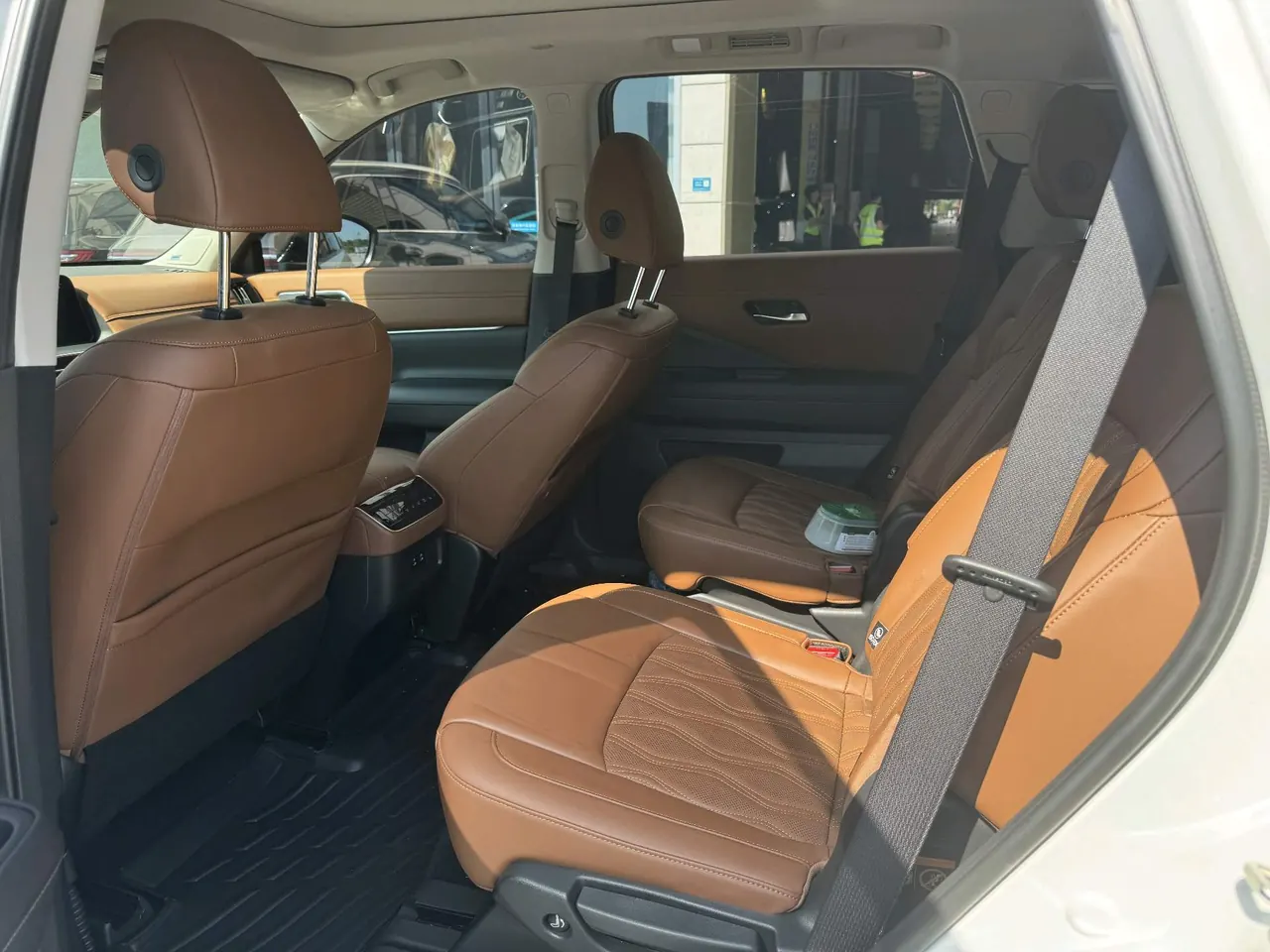 Nissan 2024 Tanlu 2.0T 380VC-TURBO 4-wheel drive Zhizun Edition 6-seat automatic gear 7