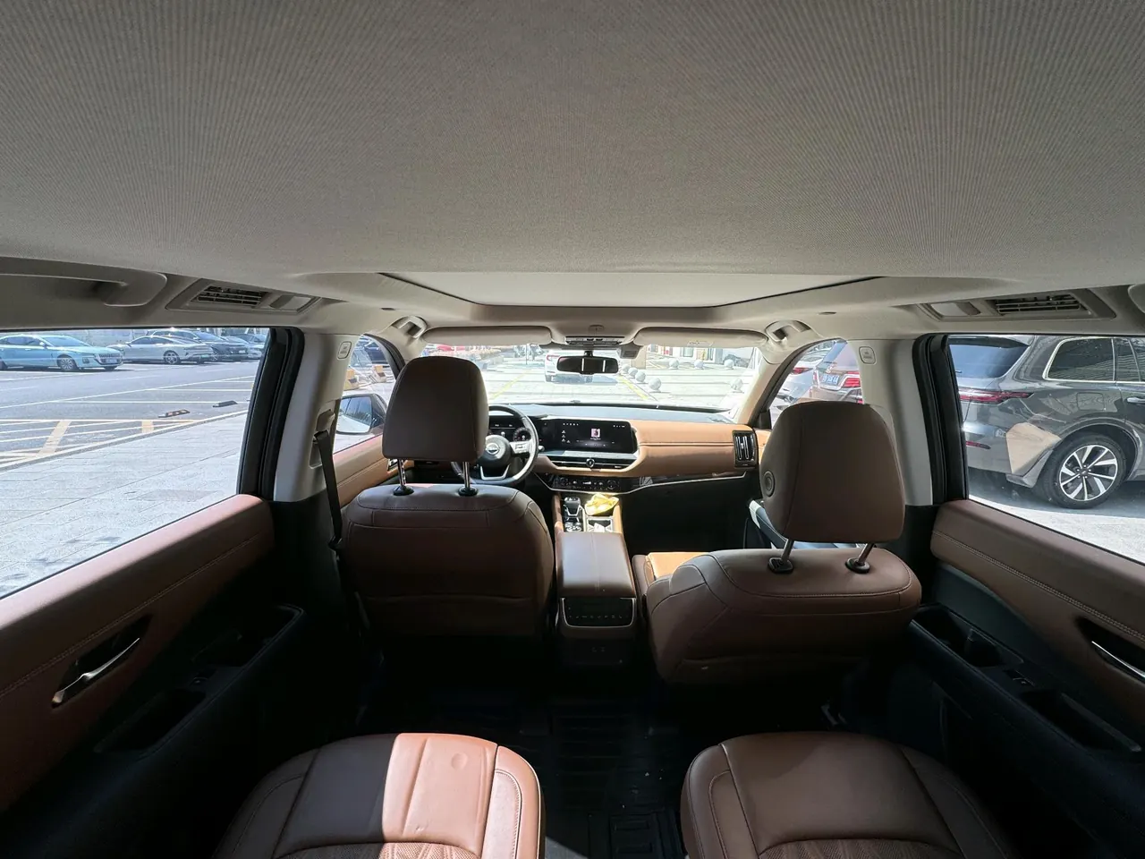 Nissan 2024 Tanlu 2.0T 380VC-TURBO 4-wheel drive Zhizun Edition 6-seat automatic gear 8