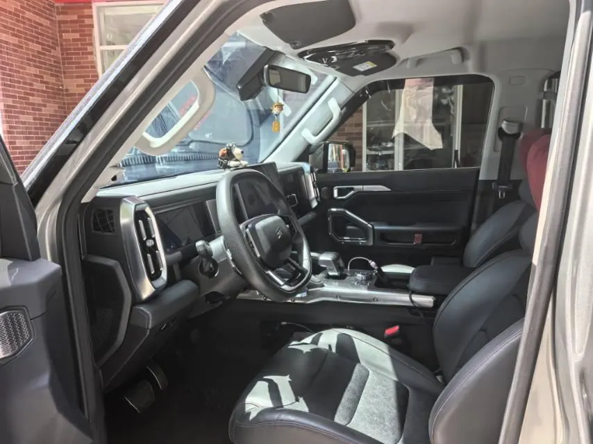 Jetour 2023 Traveler 2.0T 4WD Crossing PRO Automatic Gear 3