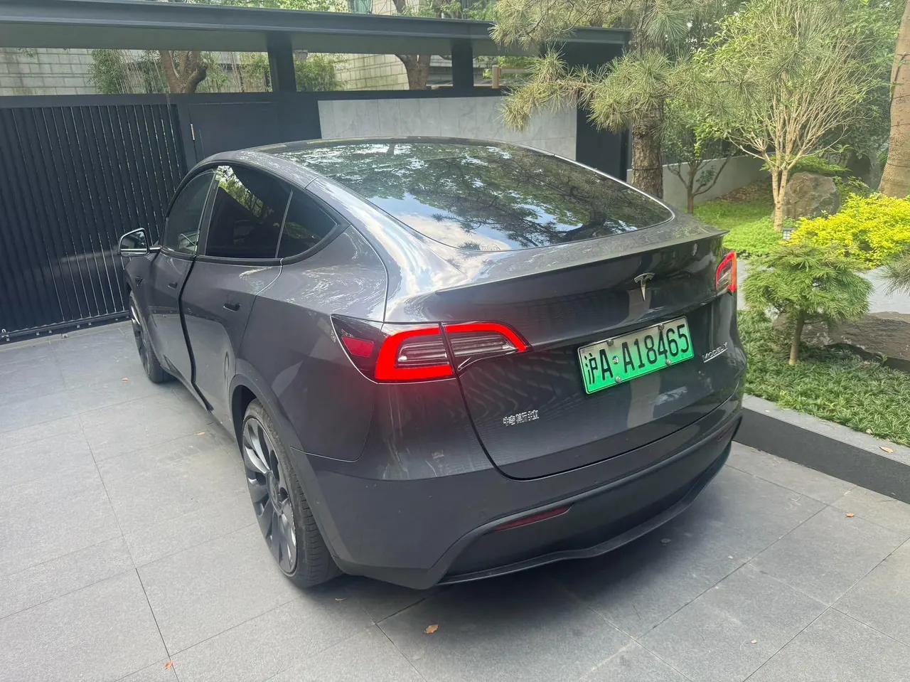 Tesla 2022 Model Y Performance high-performance all-wheel drive version (facelift) automatic gear 2
