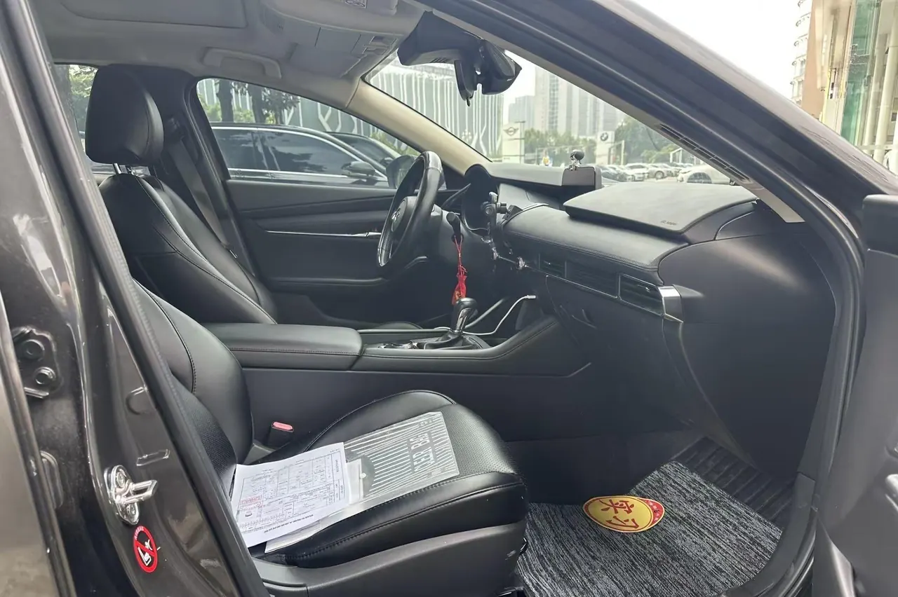 Mazda 3 Oncorsela 2020 Mazda 3 Oncorsela-sedan 2.0 elegant automatic gear 6