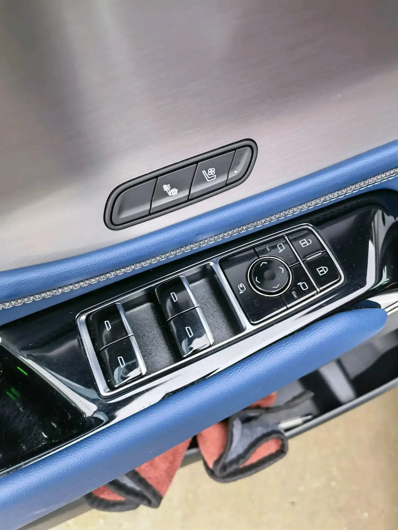 Cadillac 2023 GT4 48V 1.5T 25T Luxury Automatic Gear 5