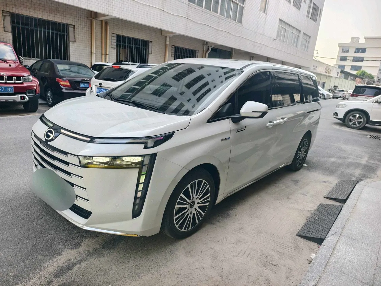 Open image lightbox: GAC Trumpchi 2024 E8 2.0 150km MAX Automatic Transmission