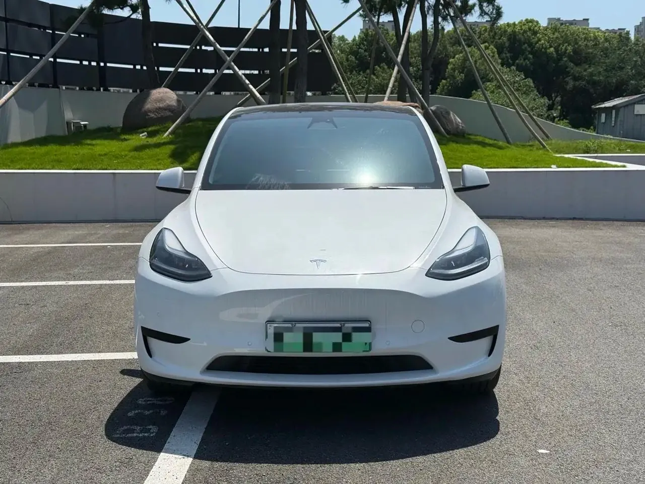 Tesla 2023 Model Y rear-wheel drive version automatic transmission 2