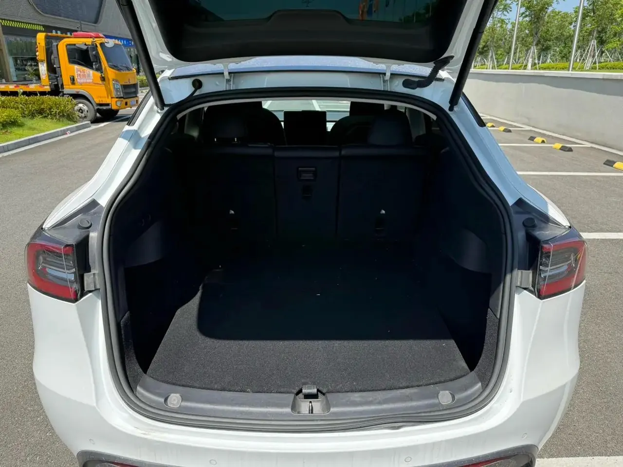 Tesla 2023 Model Y rear-wheel drive version automatic transmission 6