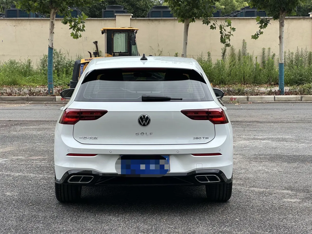 Volkswagen 2023 Golf 8 R-Line 1.4TSI 280TSI Lite Automatic 8