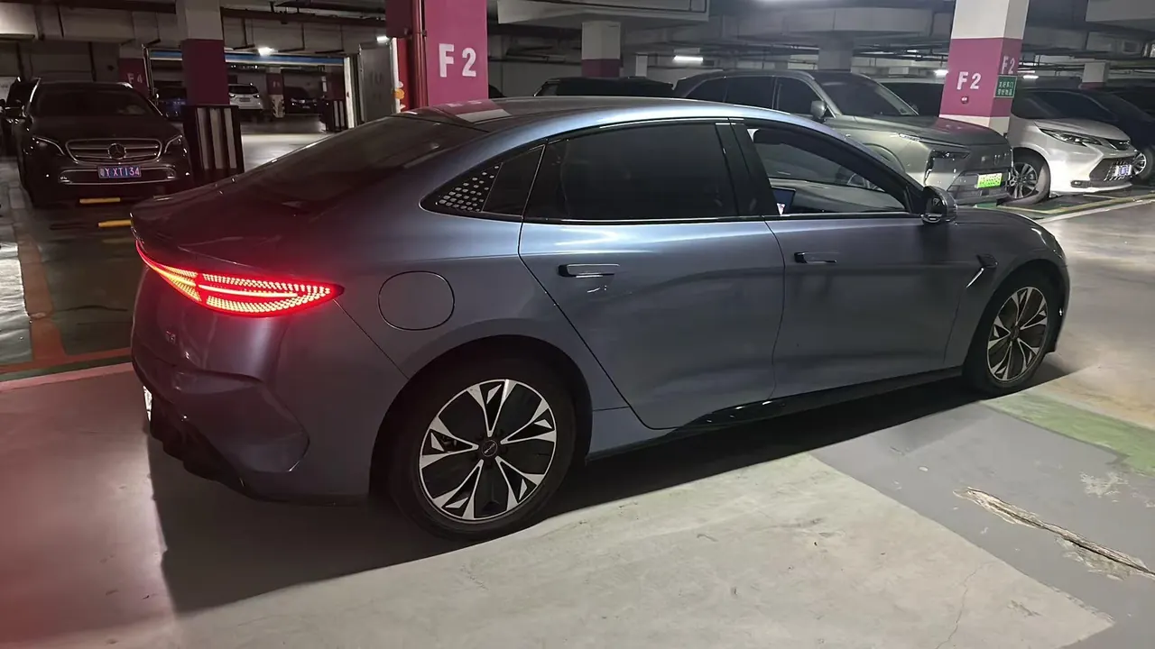BYD 2022 seals 550km standard endurance rear drive elite automatic gear 4