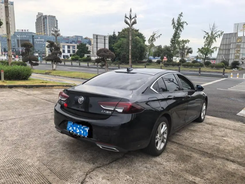 Buick 2020 Regal 1.5T 552T Elite Automatic Gear 3