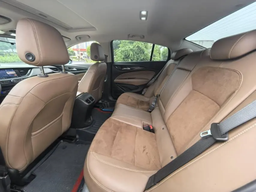Buick 2020 Regal 1.5T 552T Elite Automatic Gear 6