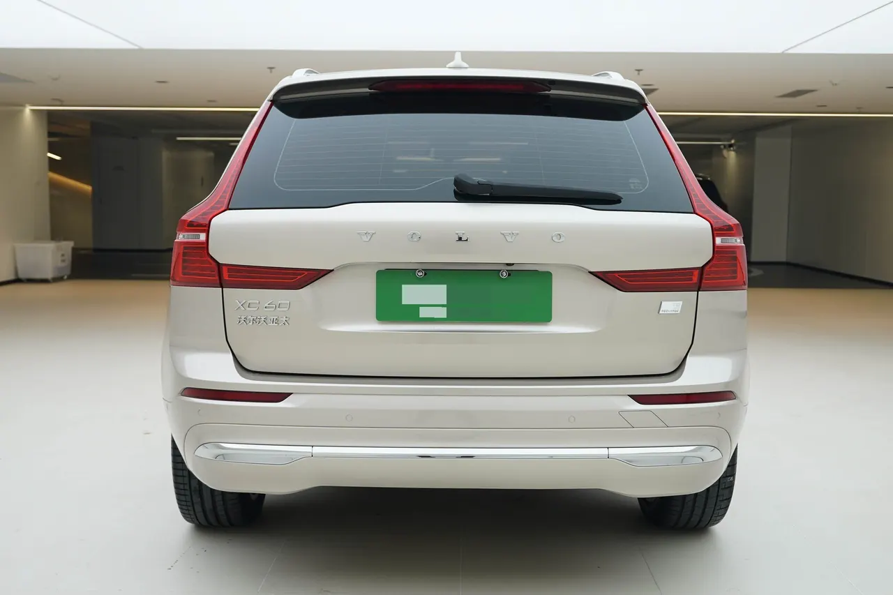Volvo XC60 New Energy 2024 XC60 PHEV 2.0T T8 Long Endurance Four-wheel Drive Zhiyuan Deluxe Edition Automatic Gear 5