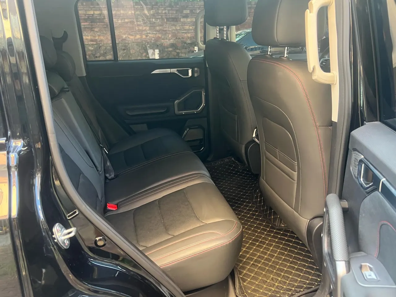 Jetour 2024 ShanHai T2 C- DM 1.5T 129KM Forest Edition Automatic Gear 5