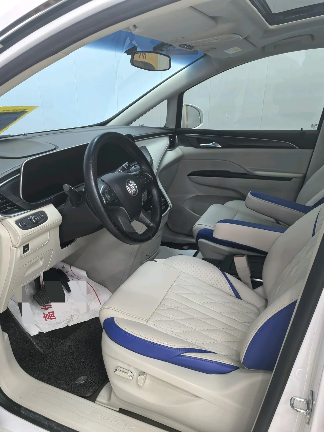Buick 2023 GL8 ES Lu Zun 48V 2.0T 653T Comfortable Automatic Gear 2