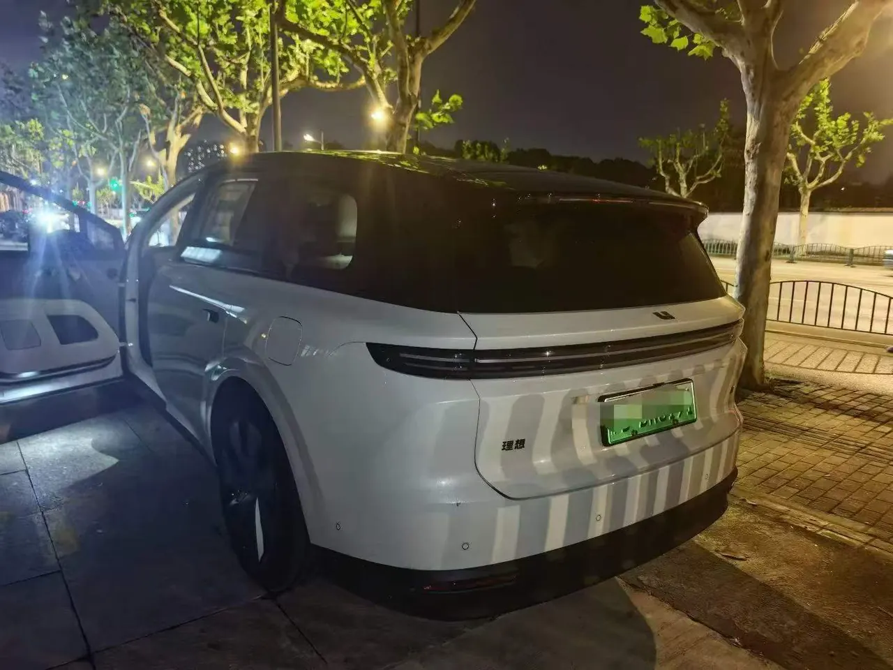 Li 2025 i8 Standard Edition Automatic Gear 2