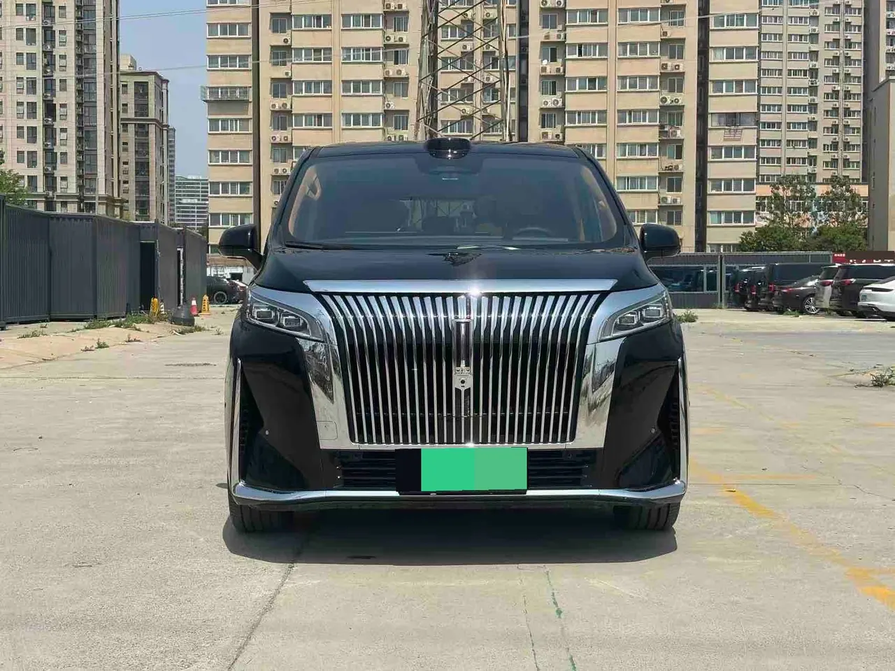 WEY 2025 VV7 Hi4 1.5T Four-Wheel-Drive Automatic Model 2