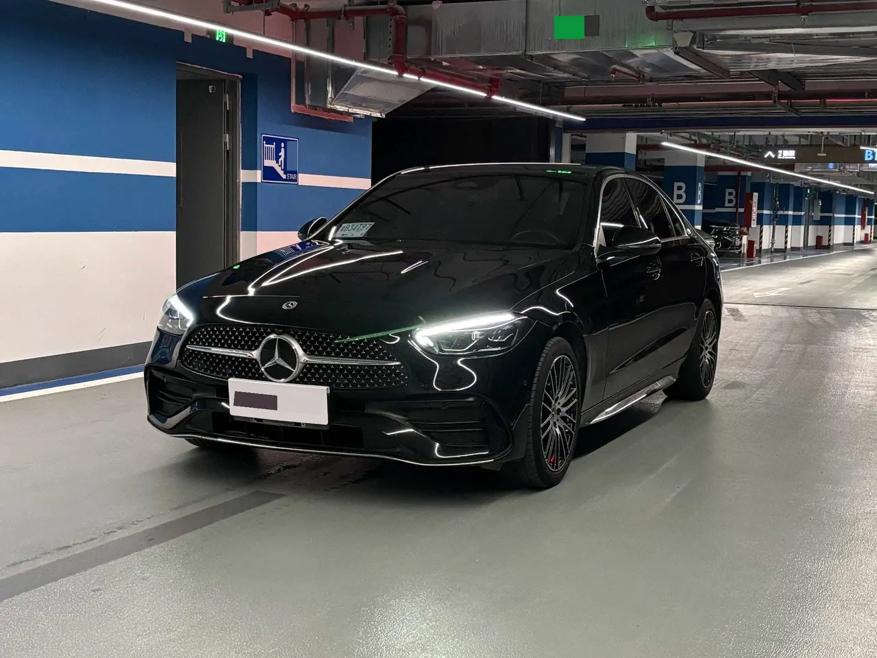 打开图片灯箱:Mercedes Benz Class C 2022 C 260 L 48V 1.5T Sports Edition (Modified) Automatic Gear
