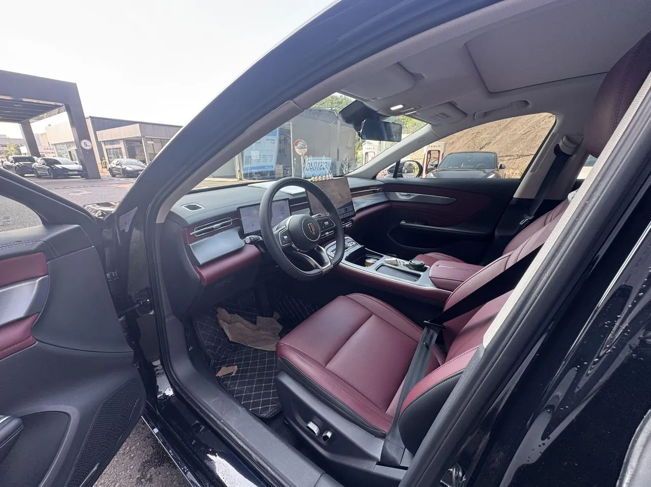 HongQi 2026 H5 1.5T Flag Rhyme Pro Edition Automatic Gear 4