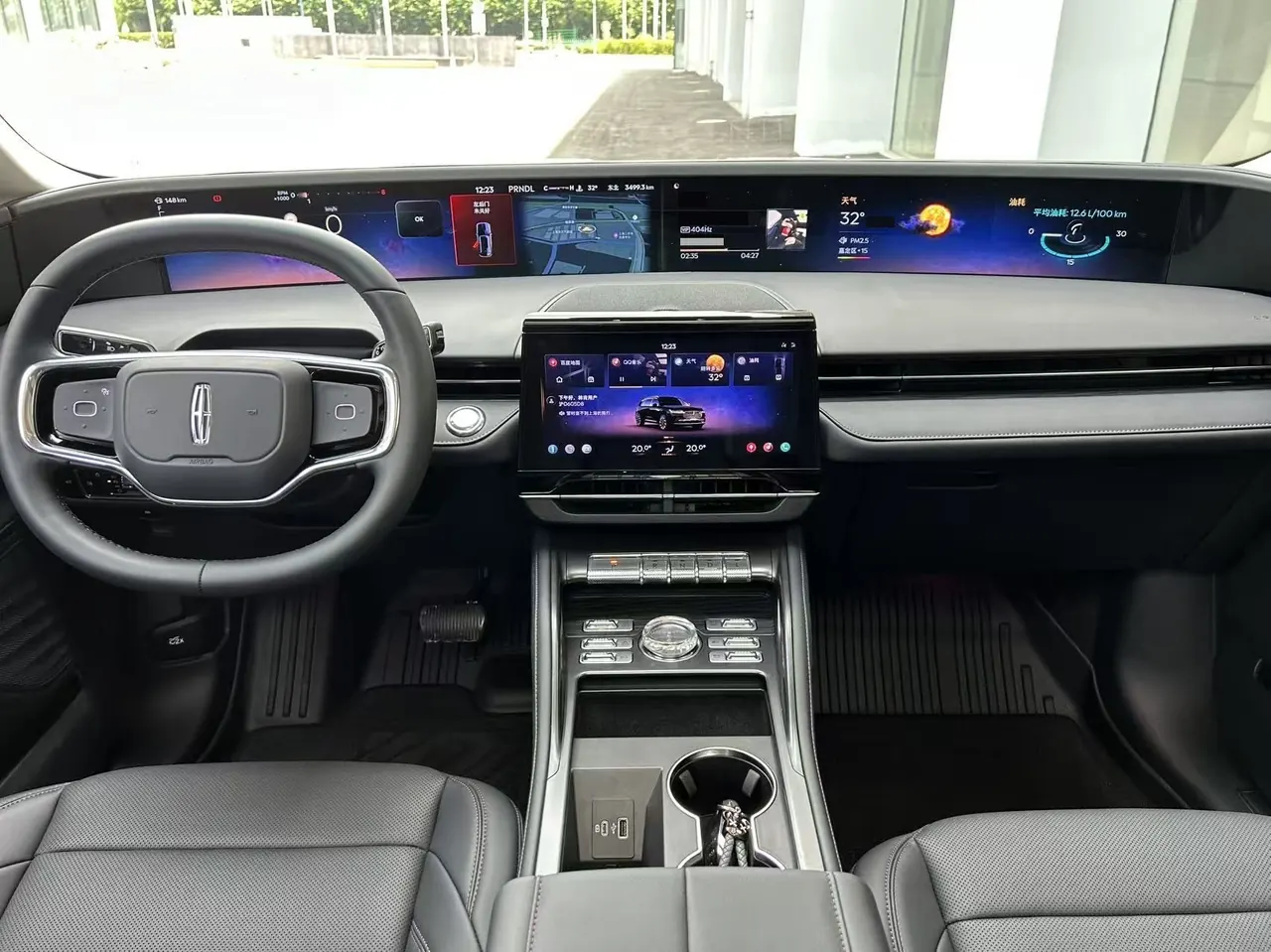 Lincoln 2026 Navigator 2.0T Two-Drive Sailing Edition Automatic Gear 4
