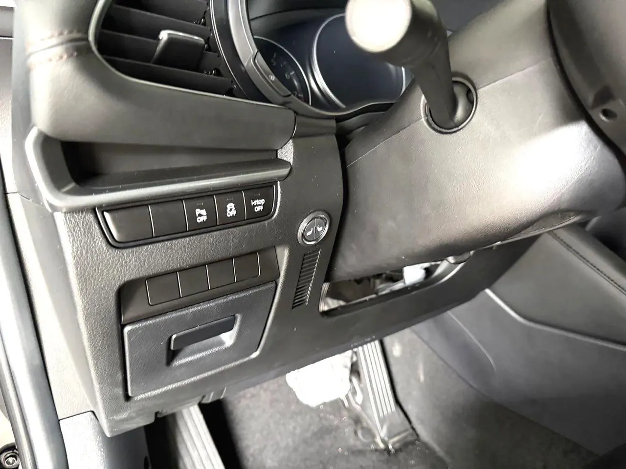 Mazda 3 Oncorsela 2021 Mazda 3 Oncorsela-sedan 1.5 quality US version automatic transmission 6