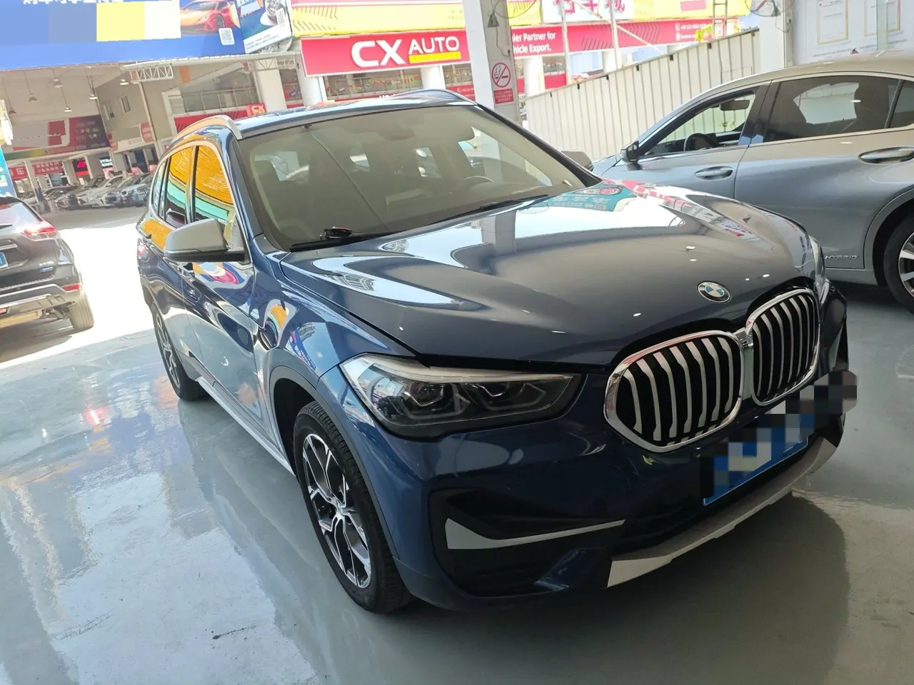 BMW 2021 X1 sDrive20Li 1.5T exclusive automatic gear 4