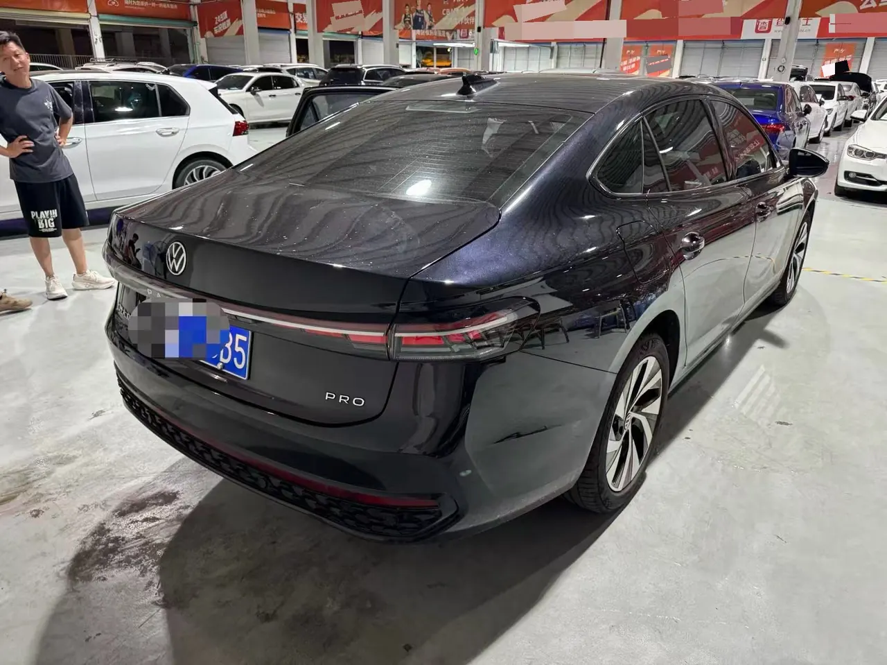 Volkswagen 2025 Passat Pro 2.0TSI 380TSI Star Dragon Edition Automatic 5