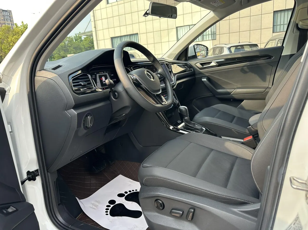 Volkswagen 2022 Tange 1.4TSI 280TSI Two-Drive Comfortable PLUS Automatic Gear 4