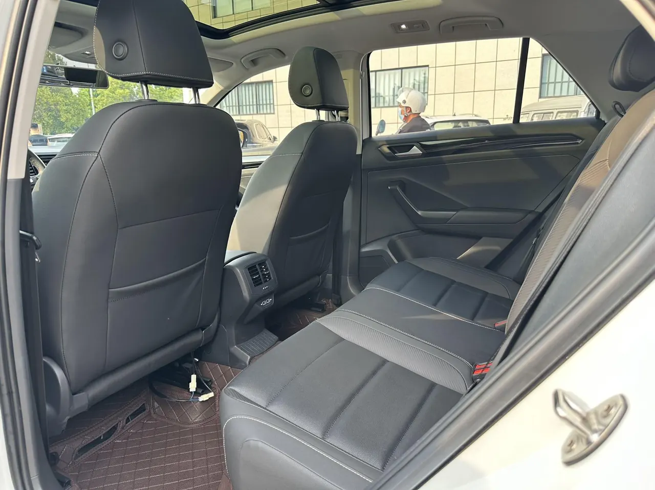 Volkswagen 2022 Tange 1.4TSI 280TSI Two-Drive Comfortable PLUS Automatic Gear 5