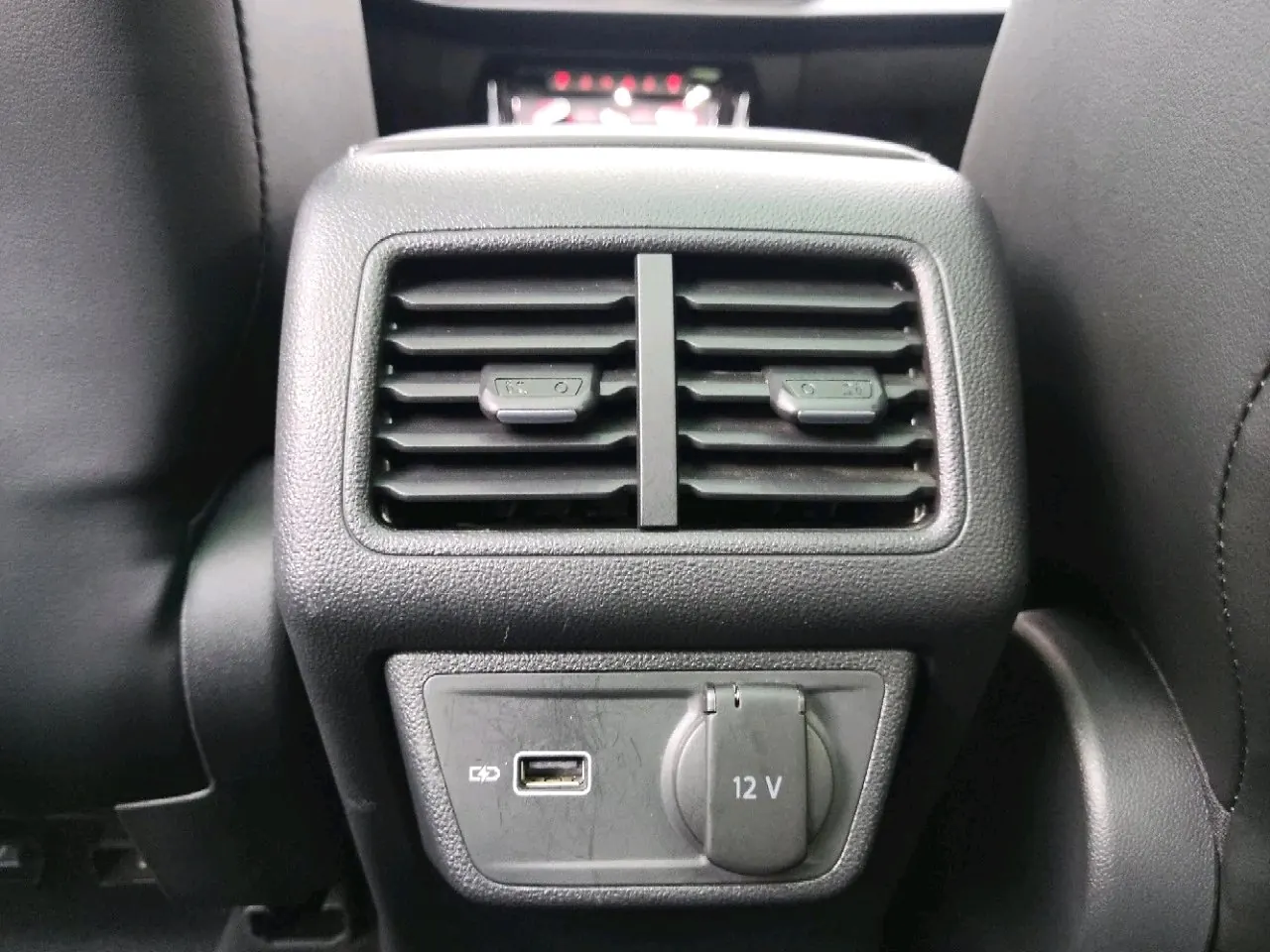 Jetta 2022 Jetta VS7 1.4T Black Front Edition Pleasant Edition Pro Automatic Gear 12