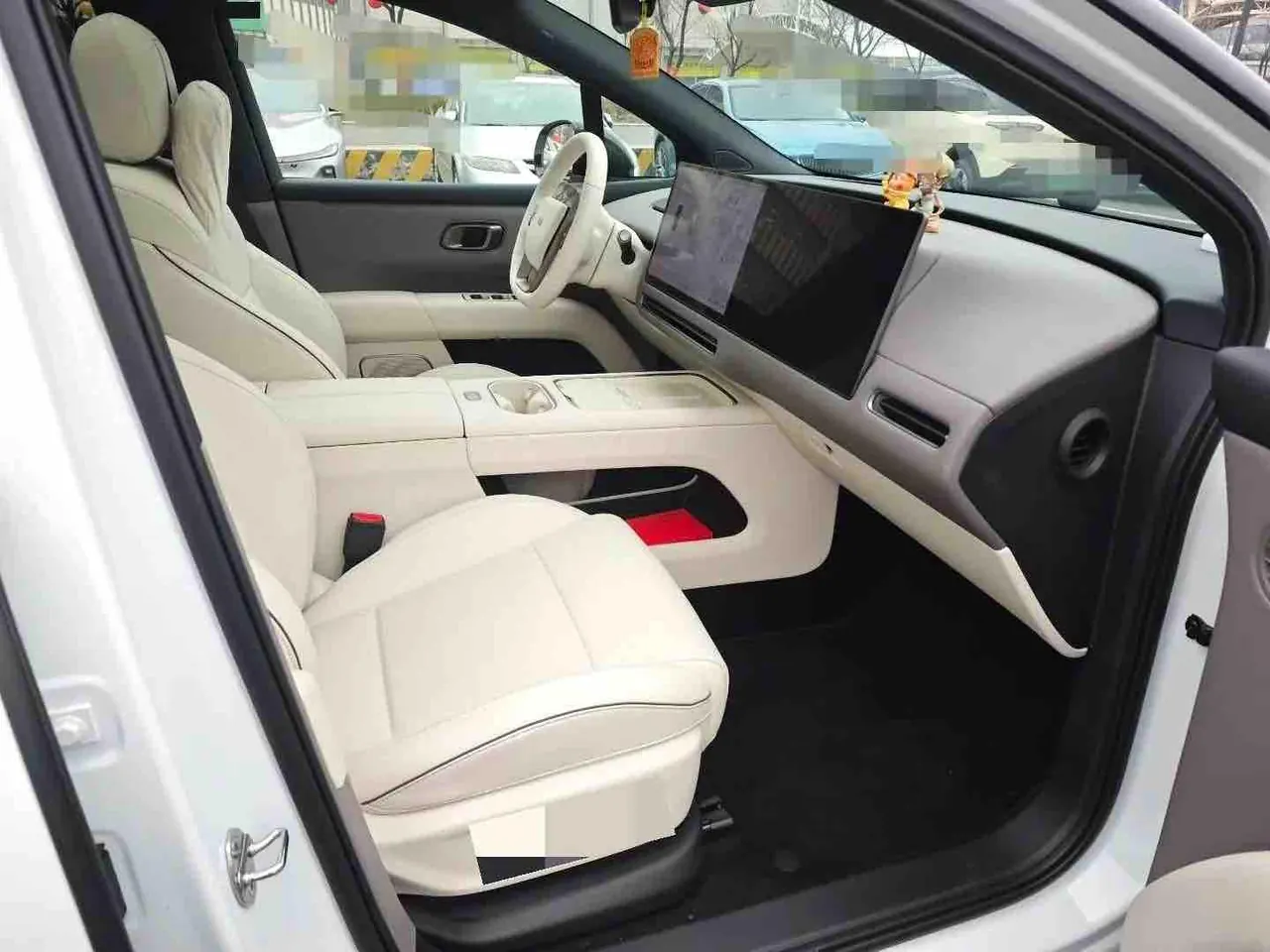 Li 2025 i6 four-wheel drive basic automatic transmission 4