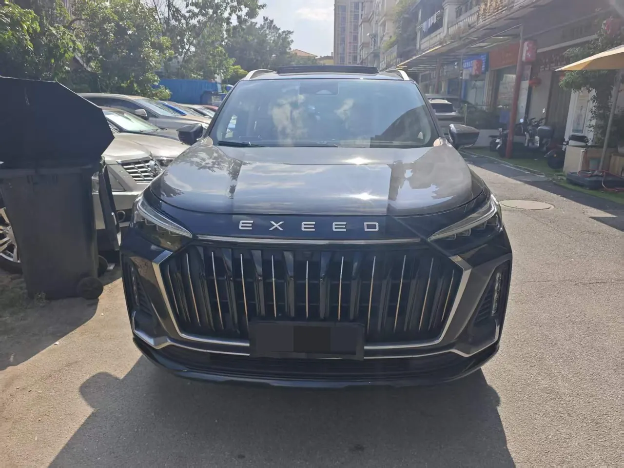 Xingtu 2023 Lanyue 2.0T 400T 4-wheel drive Xingzun Edition 6-seat automatic gear 5