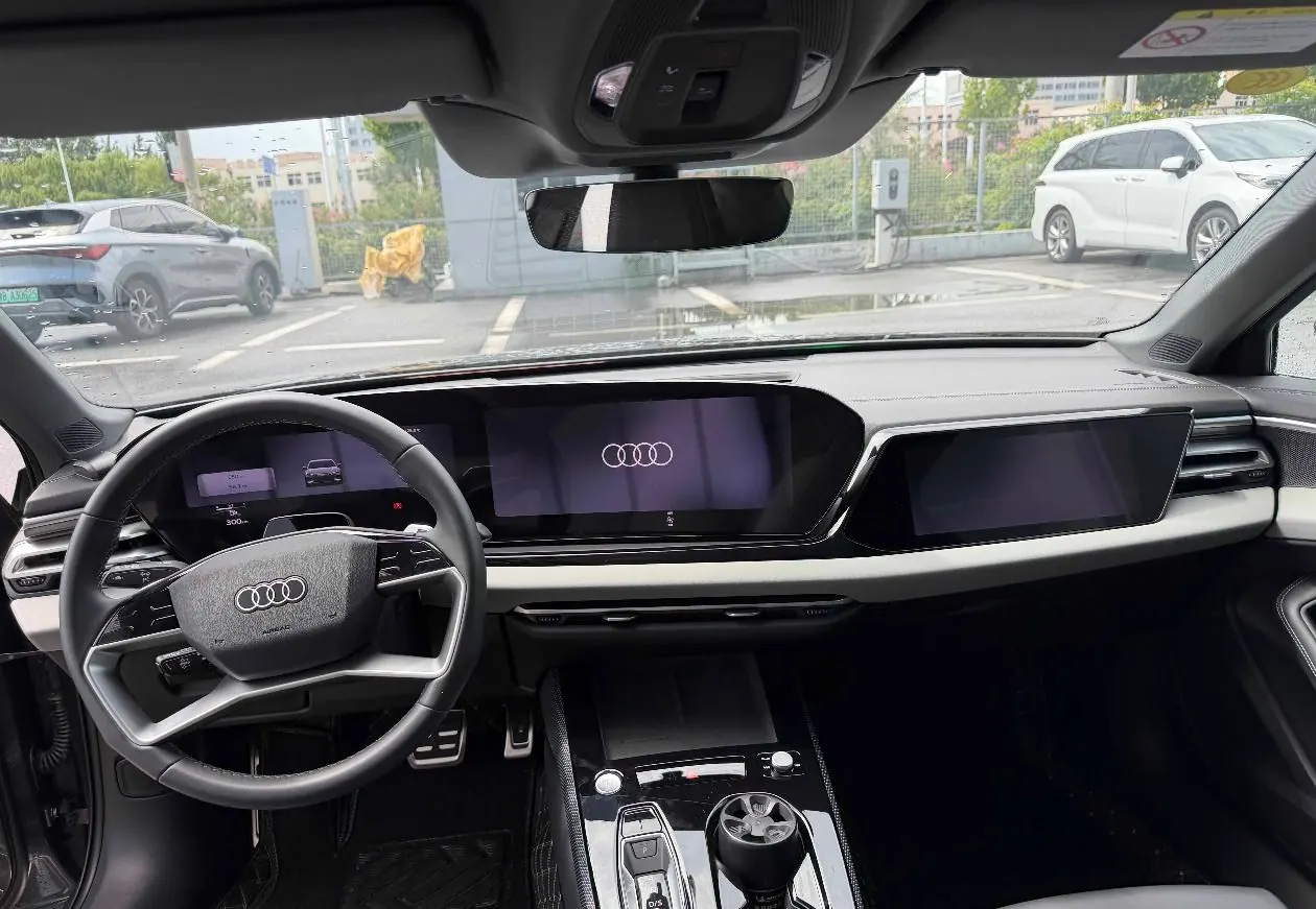Audi 2026 A5L 2.0T Dry Kun Smart Driving Edition Automatic Gear 6
