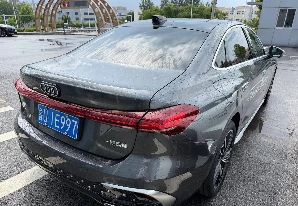 Audi 2026 A5L 2.0T Dry Kun Smart Driving Edition Automatic Gear 7