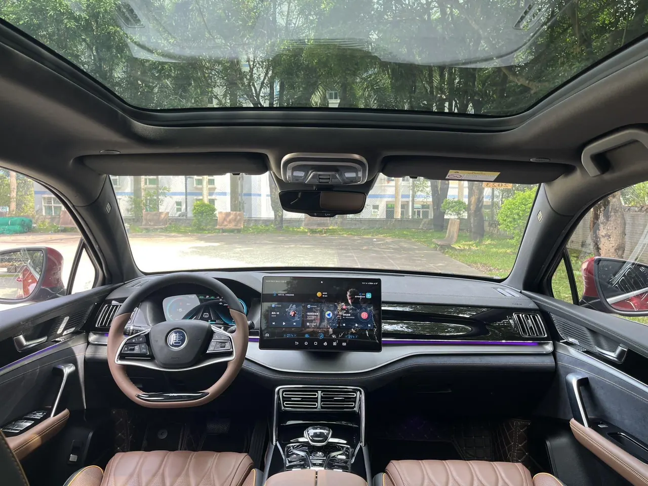 BYD Tang New Energy 2021 Tang DM-i 1.5T Stepless 112KM Honorable Automatic Gear 5