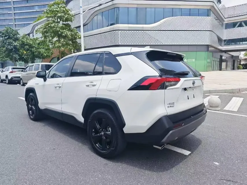 Toyota 2021 RAV4 Rongfang Double Engine 2.5 Stepless Four-wheel Drive Elite PLUS Edition Automatic Gear 7