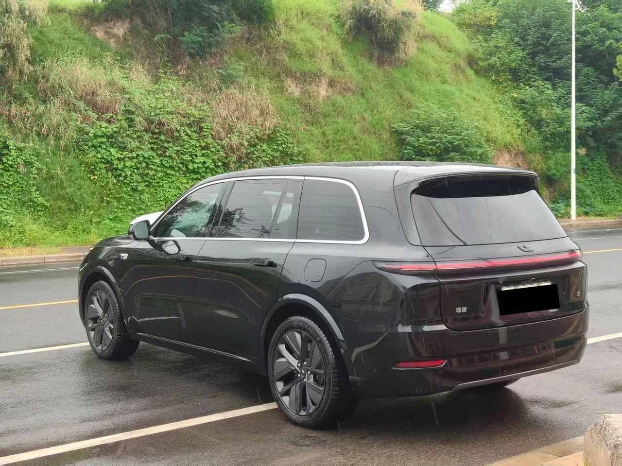 Li 2022 L9 1.5T Max Edition Automatic Gear 7
