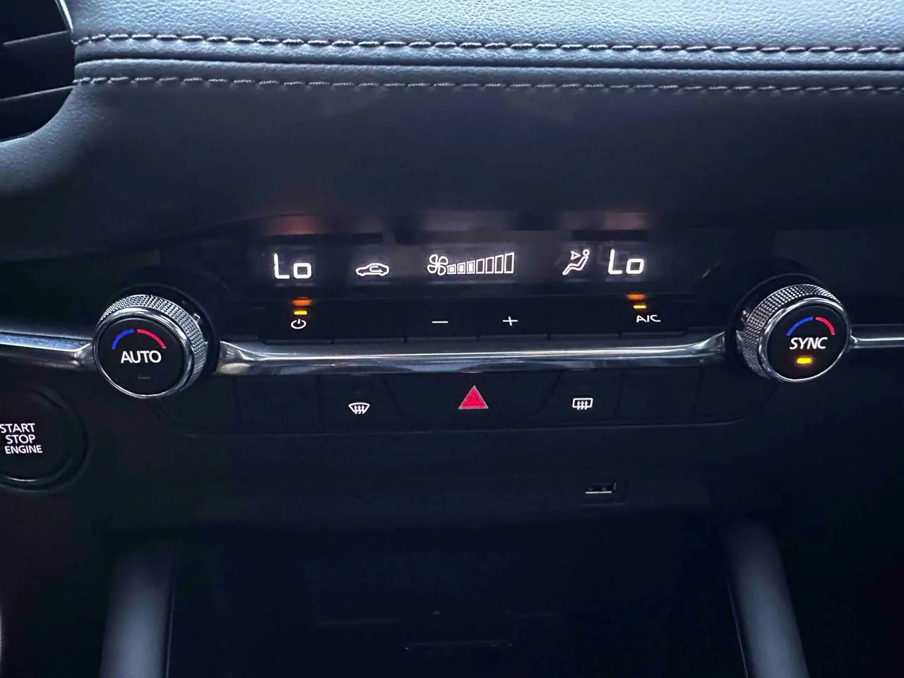 Mazda 3 Oncorsela 2022 Mazda 3 Oncorsela-sedan 2.0 quality smart version automatic transmission 20