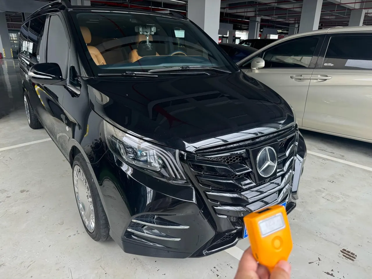 Mercedes Benz 2021 Vito 2.0T Business Edition 7-seat Automatic Gear 2