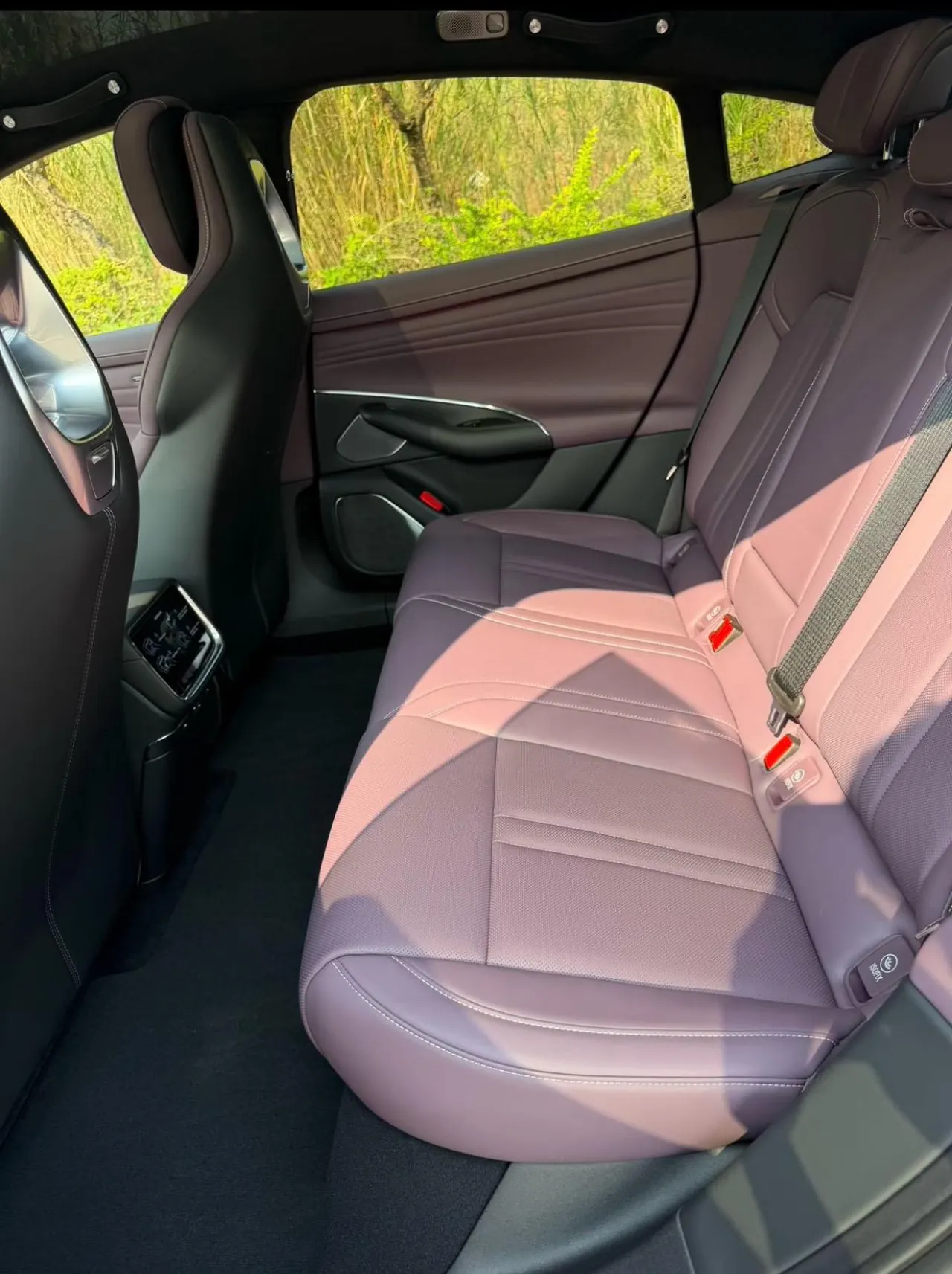 MI 2026 SU7 Standard Edition Automatic Gear 5