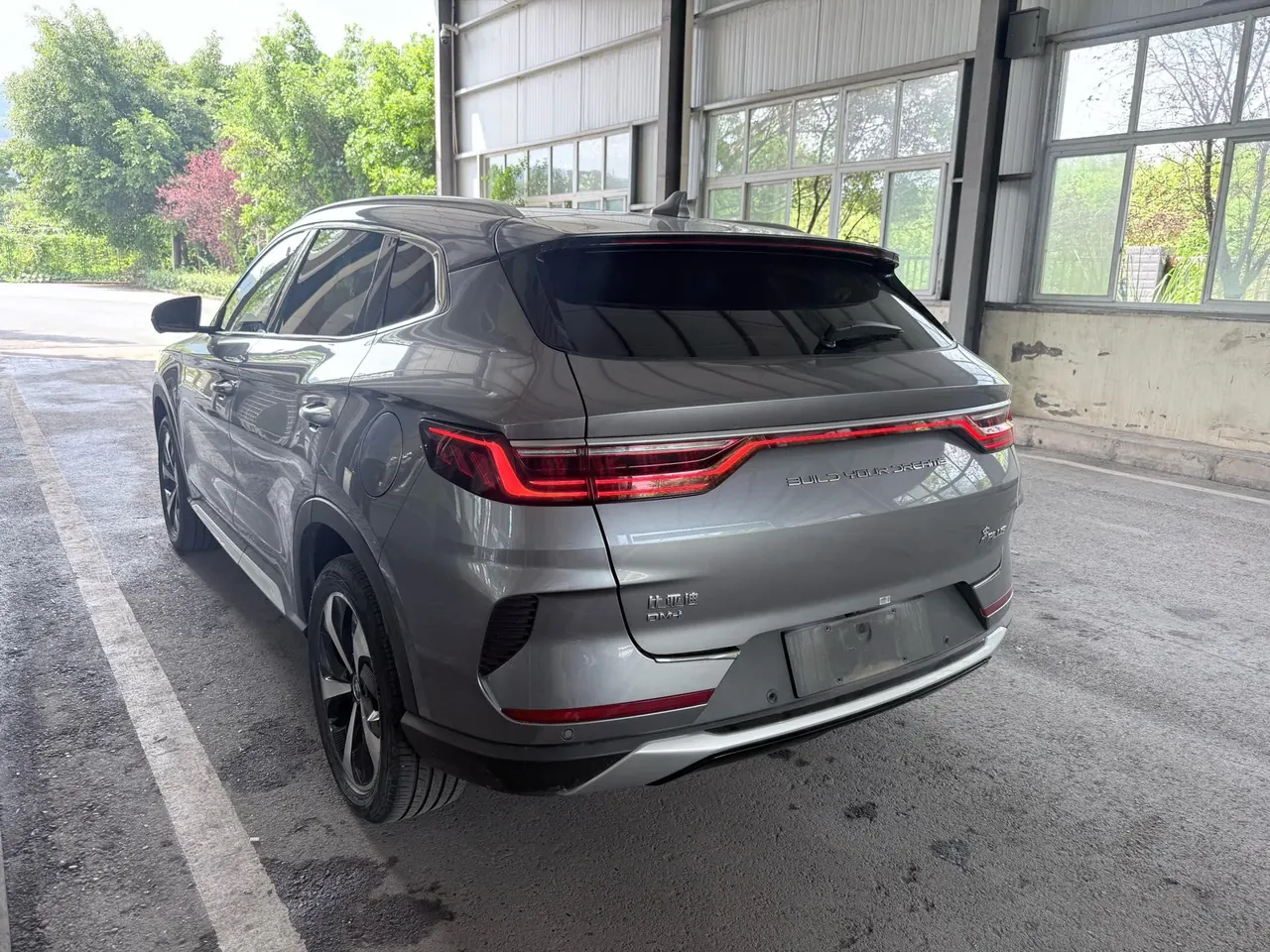 BYD Song PLUS New Energy 2021 Song PLUS DM-i 1.5 Stepless 51KM Honorable Automatic Gear 4