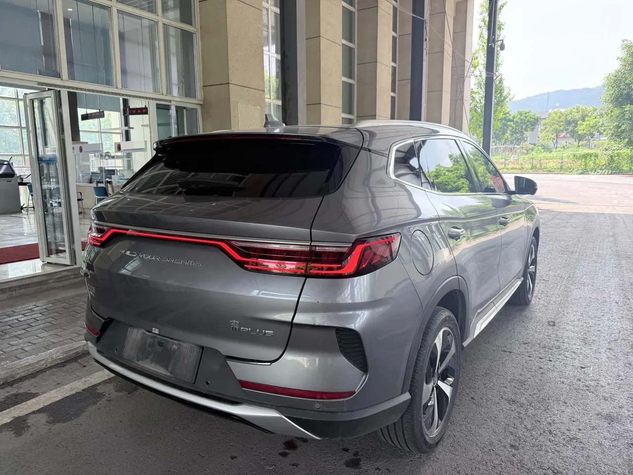 BYD Song PLUS New Energy 2021 Song PLUS DM-i 1.5 Stepless 51KM Honorable Automatic Gear 6